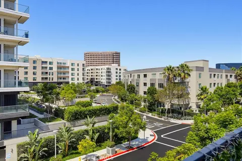 108 Tribeca, Irvine, CA 92612