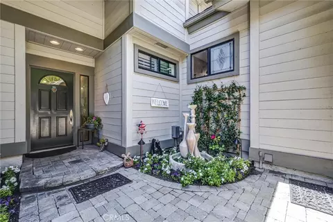 Exterior - 49 Pinewood, Irvine, CA 92604 photo 3 of 5