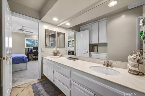 Bath - 49 Pinewood, Irvine, CA 92604 photo 5 of 5