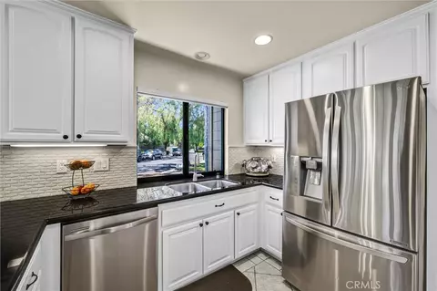 Kitchen - 49 Pinewood, Irvine, CA 92604 photo 2 of 3