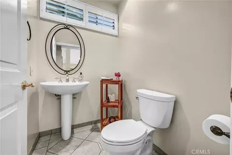 Bath - 49 Pinewood, Irvine, CA 92604 photo 1 of 5