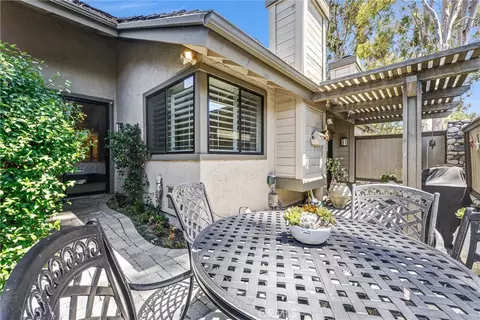 Exterior - 49 Pinewood, Irvine, CA 92604 photo 2 of 5