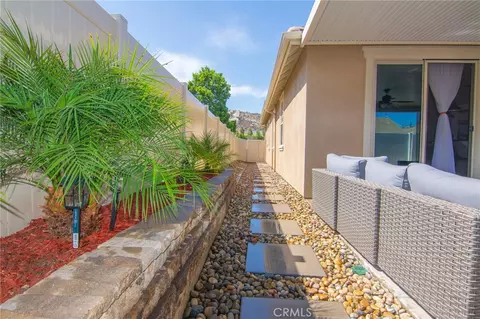 Exterior - 2056 Caltha Way, Perris, CA 92571 photo 4 of 6