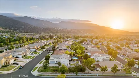 View/Area - 705 Hearst, Corona, CA 92882 photo 2 of 11