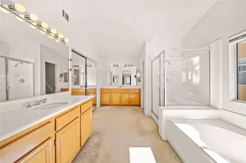 Bath - 705 Hearst, Corona, CA 92882 photo 3 of 4
