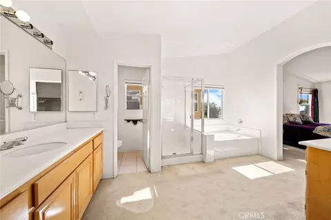 Bath - 705 Hearst, Corona, CA 92882 photo 2 of 4