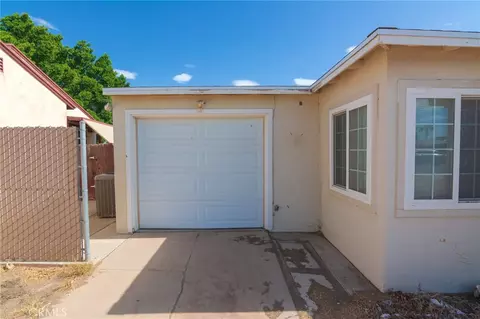 Exterior - 414 W C, Brawley, CA 92227 photo 8 of 9