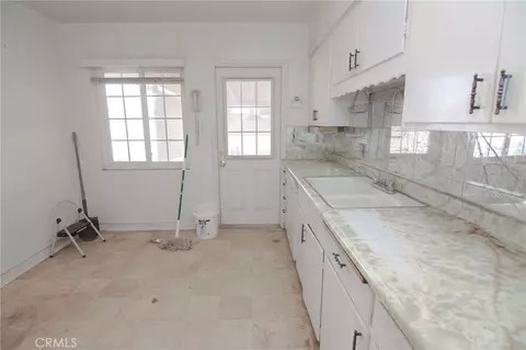 Kitchen - 414 W C, Brawley, CA 92227 photo 4 of 5