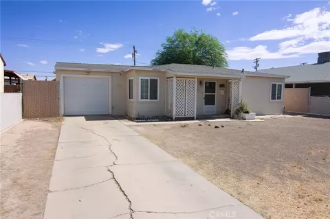 Exterior - 414 W C, Brawley, CA 92227 photo 7 of 9