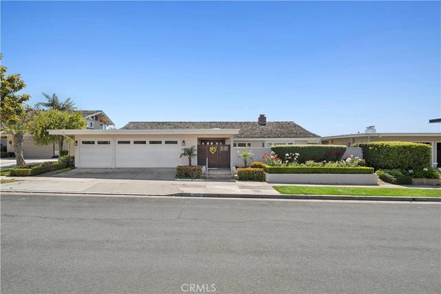 2601 Lighthouse, Corona Del Mar, CA 92625