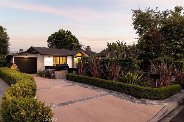 461 Linden St, Laguna Beach, CA 92651
