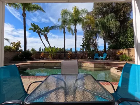 21865 Jinetes, Mission Viejo, CA 92691