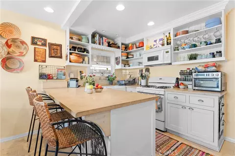 Kitchen - 53 Surfside, Surfside, CA 90743 photo 4 of 4