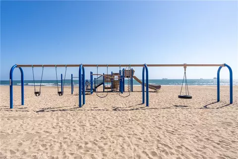 53 Surfside, Surfside, CA 90743 photo 9
