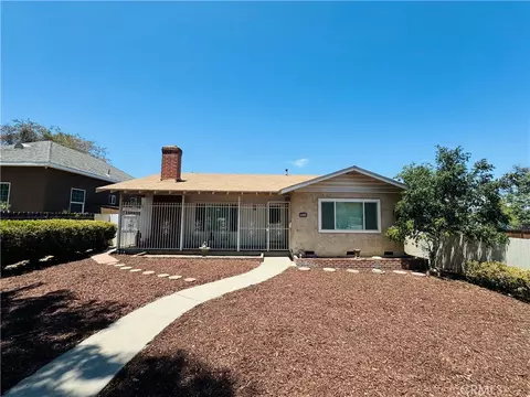 320 S Victoria, Corona, CA 92879