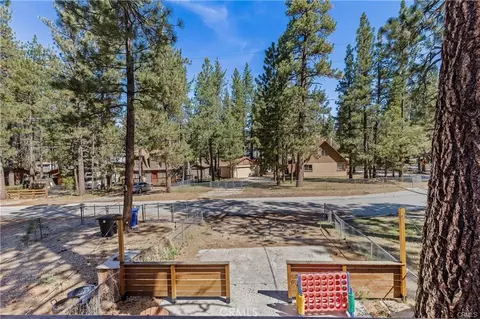 Exterior - 1104 Robinhood, Big Bear City, CA 92314 photo 4 of 5
