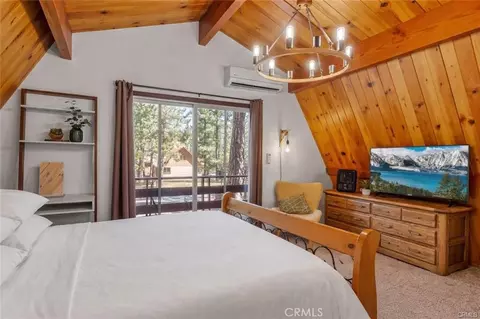 Bedroom - 1104 Robinhood, Big Bear City, CA 92314 photo 2 of 4