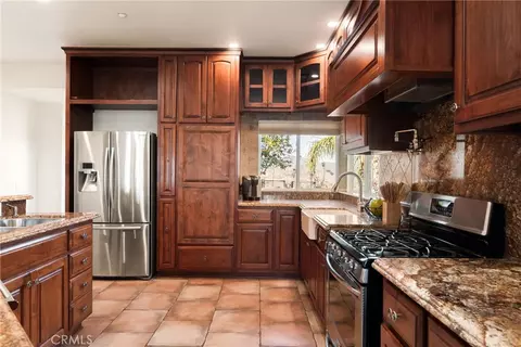 Kitchen - 3838 Foxglove, Fallbrook, CA 92028 photo 5 of 7