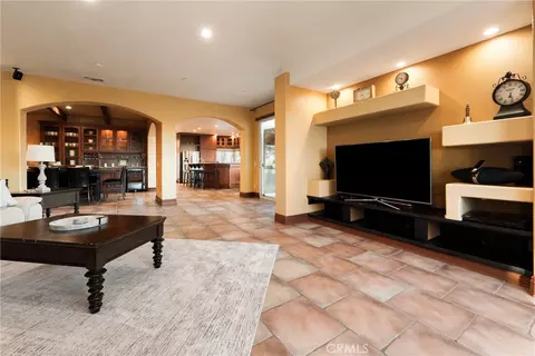 Living - 3838 Foxglove, Fallbrook, CA 92028 photo 1 of 4