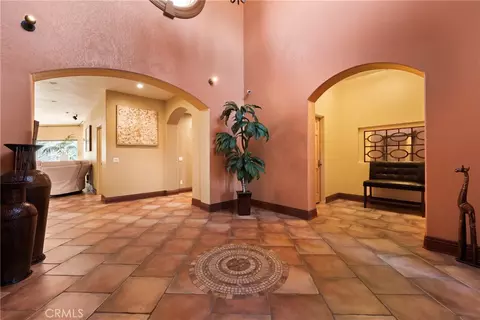 Entry Way - 3838 Foxglove, Fallbrook, CA 92028 photo 5 of 6