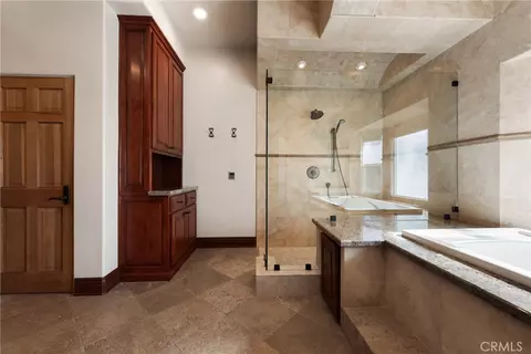 Bath - 3838 Foxglove, Fallbrook, CA 92028 photo 1 of 10