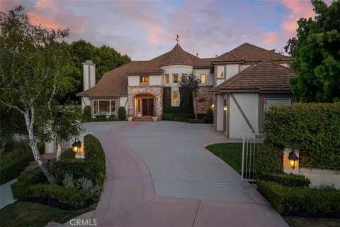 25472 Rapid Fls, Laguna Hills, CA 92653