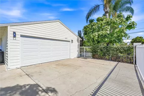 4318 W W Mcfadden Ave, Santa Ana, CA 92704