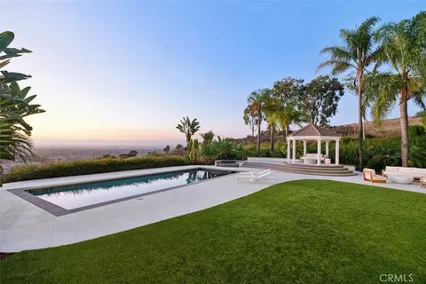 Exterior - 21 Chester, Irvine, CA 92603 photo 2 of 20