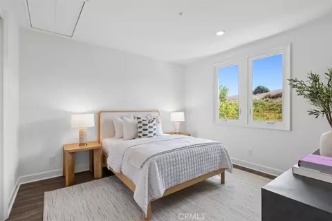 Bedroom - 21 Chester, Irvine, CA 92603 photo 7 of 8