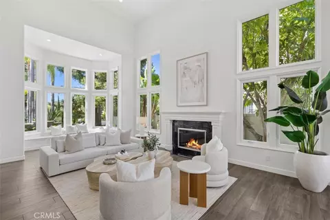 Living - 21 Chester, Irvine, CA 92603 photo 7 of 11