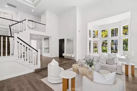 Living - 21 Chester, Irvine, CA 92603 photo 5 of 11