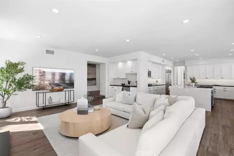 Living - 21 Chester, Irvine, CA 92603 photo 10 of 11