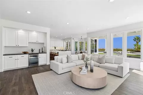 Living - 21 Chester, Irvine, CA 92603 photo 9 of 11