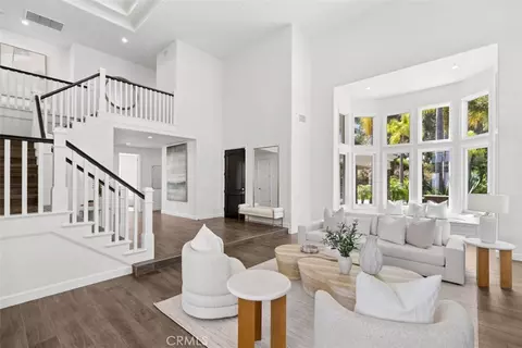 Living - 21 Chester, Irvine, CA 92603 photo 5 of 11