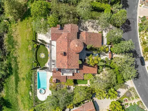 View/Area - 31 Black Hawk, Irvine, CA 92603 photo 3 of 6