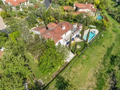 View/Area - 31 Black Hawk, Irvine, CA 92603 photo 4 of 6