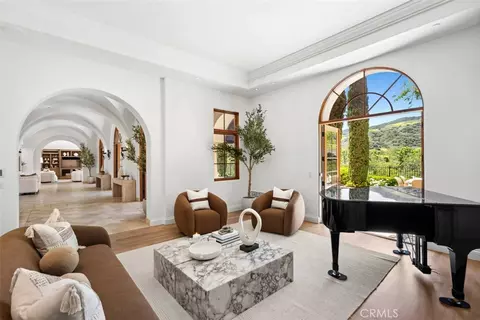 Living - 31 Black Hawk, Irvine, CA 92603 photo 2 of 2