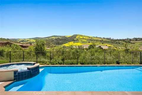 Exterior - 31 Black Hawk, Irvine, CA 92603 photo 1 of 15
