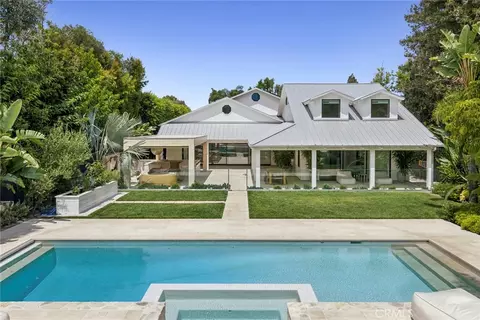 2419 Santiago, Newport Beach, CA 92660
