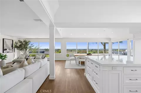 2639 Buckeye St, Newport Beach, CA 92660