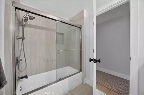 Bath - 3124 Trinity, Costa Mesa, CA 92626 photo 3 of 3