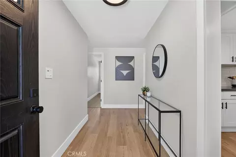 Entry Way - 3124 Trinity, Costa Mesa, CA 92626 photo 2 of 5