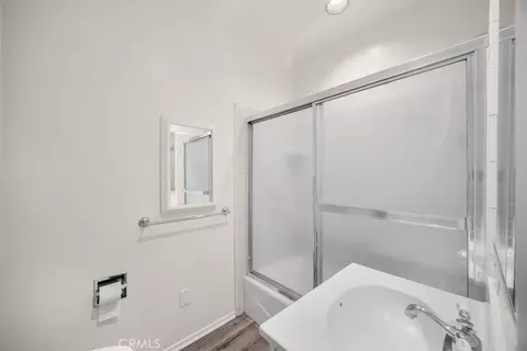 Bath - 1068 E 9th St, Upland, CA 91786 photo 1 of 3