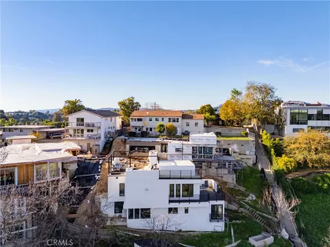 2265 Fair Oak Vw, Los Angeles, CA 90039