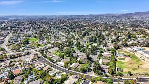 View/Area - 1940 Park Dl, Encinitas, CA 92024 photo 1 of 10