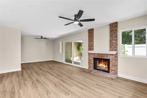Living - 1940 Park Dl, Encinitas, CA 92024 photo 1 of 6