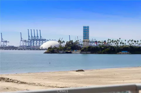 View/Area - 1500 E Ocean Blvd #206, Long Beach, CA 90802 photo 7 of 11