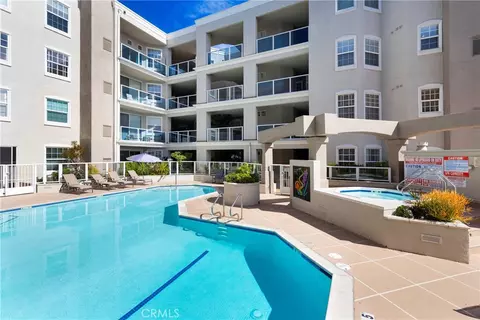 Exterior - 1500 E Ocean Blvd #206, Long Beach, CA 90802 photo 6 of 6