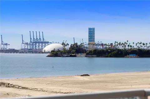 View/Area - 1500 E Ocean Blvd #206, Long Beach, CA 90802 photo 9 of 12