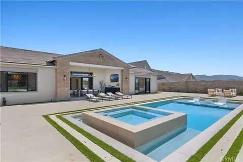 Exterior - 18411 Boulder Blf, Silverado, CA 92676 photo 6 of 8